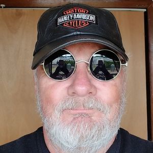 Meet your Posher, Kenneth